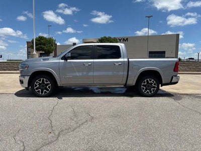 2025 RAM 1500 Laramie Crew Cab 4x4 5'7' Box