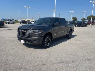 2026 RAM 1500 Laramie Crew Cab 4x4 5'7' Box