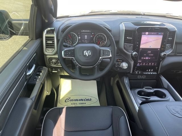 2026 RAM 1500 Laramie Crew Cab 4x4 5'7' Box