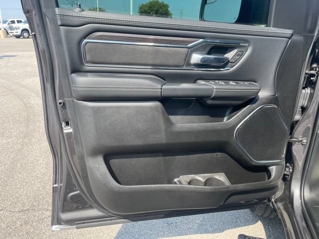 2026 RAM 1500 Laramie Crew Cab 4x4 5'7' Box