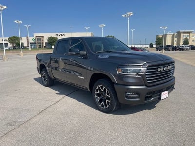 2026 RAM 1500 Laramie Crew Cab 4x4 5'7' Box