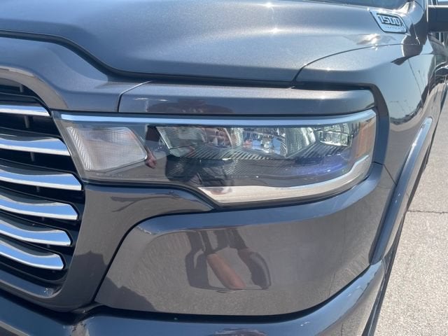 2026 RAM 1500 Laramie Crew Cab 4x4 5'7' Box