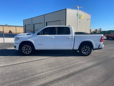 2025 RAM 1500 Laramie Crew Cab 4x4 5'7' Box
