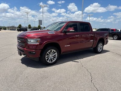 2022 RAM 1500 Laramie Crew Cab 4x4 5'7' Box
