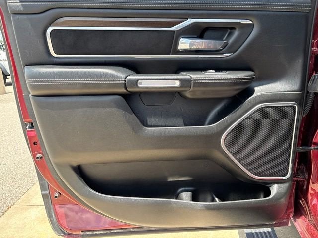 2022 RAM 1500 Laramie Crew Cab 4x4 5'7' Box