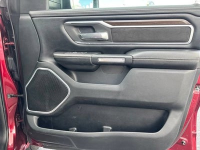 2021 RAM 1500 Laramie Crew Cab 4x4 5'7' Box