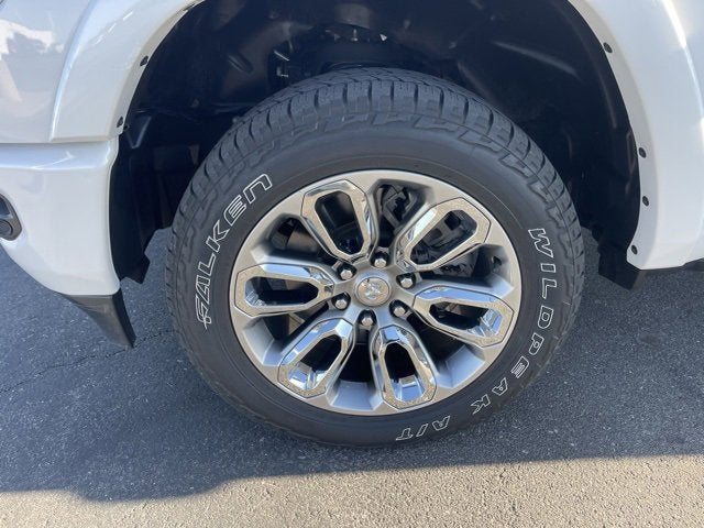 2022 RAM 1500 Laramie Crew Cab 4x4 5'7' Box