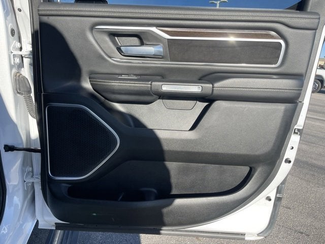 2022 RAM 1500 Laramie Crew Cab 4x4 5'7' Box