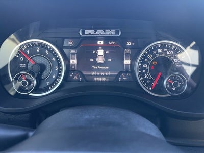 2022 RAM 1500 Laramie Crew Cab 4x4 5'7' Box