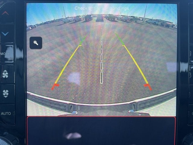 2022 RAM 1500 Laramie Crew Cab 4x4 5'7' Box