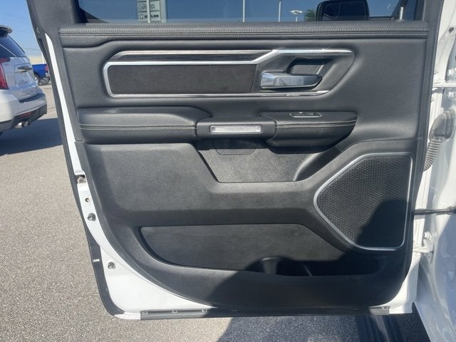 2023 RAM 1500 Laramie Crew Cab 4x4 5'7' Box