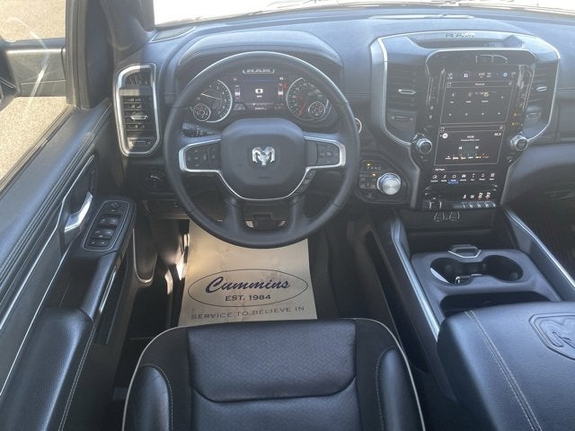 2023 RAM 1500 Laramie Crew Cab 4x4 5'7' Box