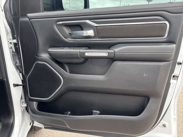 2023 RAM 1500 Laramie Crew Cab 4x4 5'7' Box