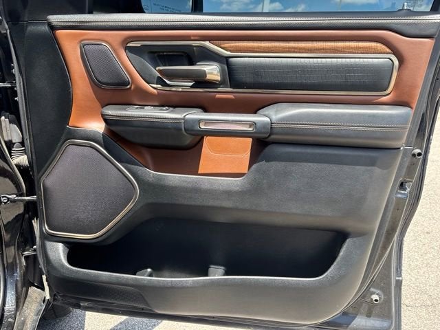 2019 RAM 1500 Longhorn Crew Cab 4x4 5'7' Box