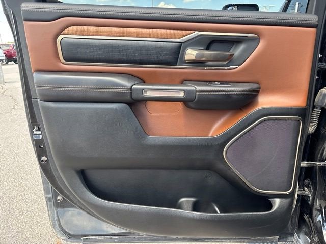 2019 RAM 1500 Longhorn Crew Cab 4x4 5'7' Box