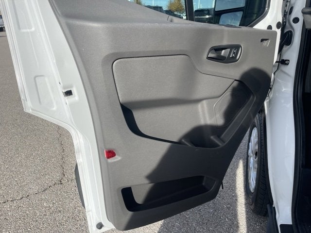 2022 Ford Transit Passenger Wagon XLT