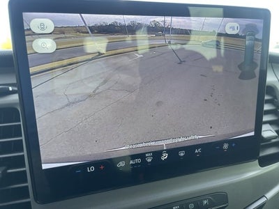 2022 Ford Transit Passenger Wagon XLT