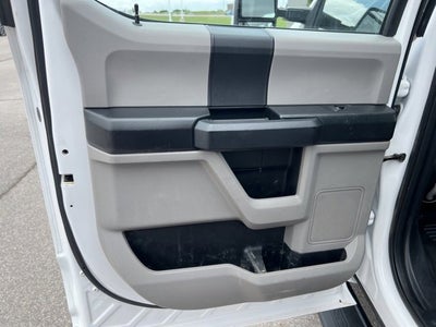 2019 Ford F-350 Chassis XL