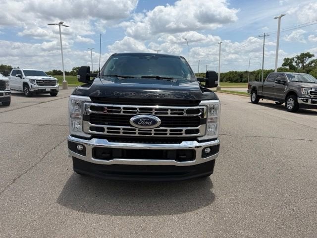 2025 Ford F-350 XLT