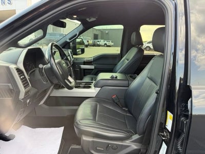 2022 Ford F-350 LARIAT