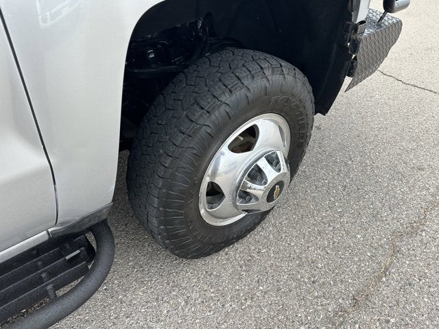 2018 Chevrolet Silverado 3500HD Chassis LT