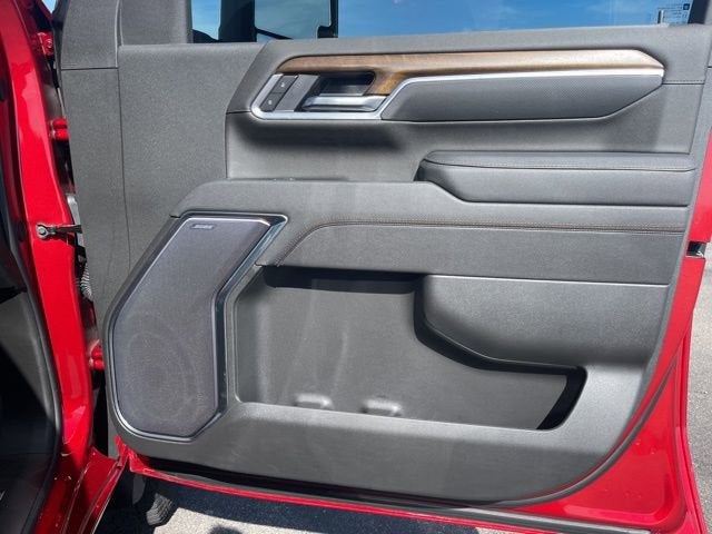 2025 Chevrolet Silverado 2500HD 4WD Crew Cab Standard Bed High Country