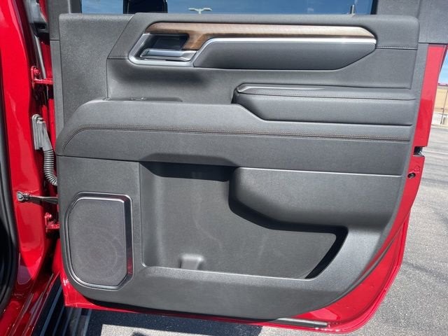 2025 Chevrolet Silverado 2500HD 4WD Crew Cab Standard Bed High Country