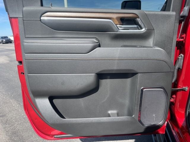 2025 Chevrolet Silverado 2500HD 4WD Crew Cab Standard Bed High Country