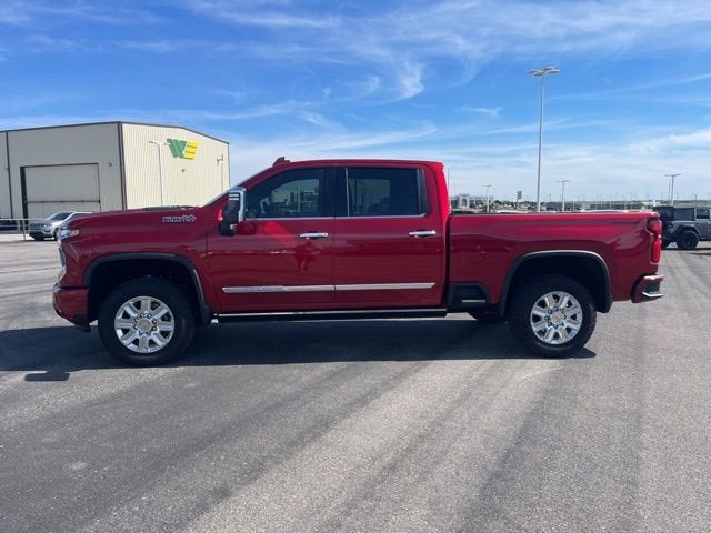 2025 Chevrolet Silverado 2500HD 4WD Crew Cab Standard Bed High Country