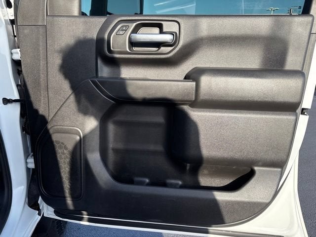 2020 Chevrolet Silverado 2500HD 4WD Crew Cab Standard Bed Custom