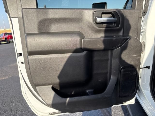 2020 Chevrolet Silverado 2500HD 4WD Crew Cab Standard Bed Custom