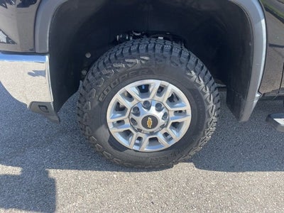 2024 Chevrolet Silverado 2500HD 4WD Crew Cab Standard Bed LT