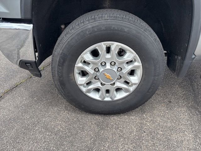 2024 Chevrolet Silverado 3500HD 4WD Crew Cab Long Bed LT