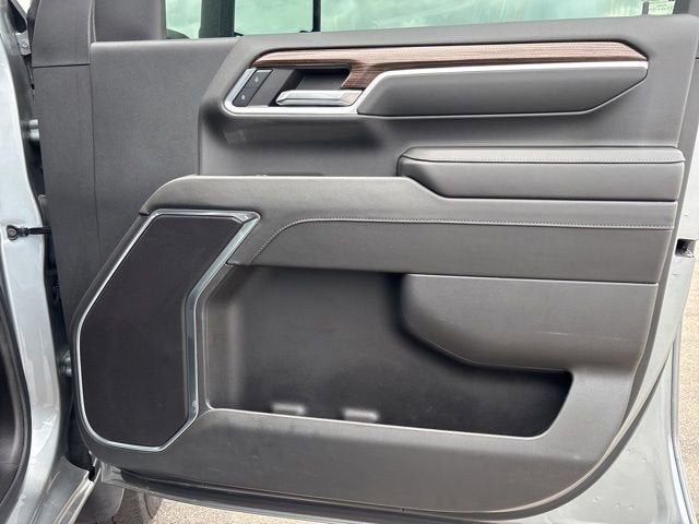 2024 Chevrolet Silverado 3500HD 4WD Crew Cab Long Bed LT