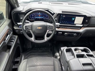 2024 Chevrolet Silverado 3500HD 4WD Crew Cab Long Bed LT