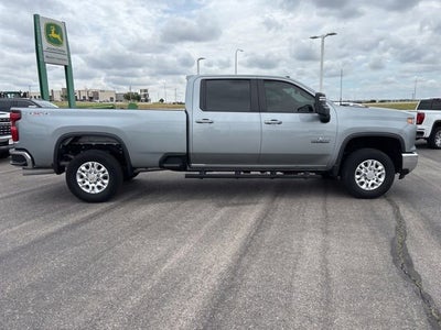 2024 Chevrolet Silverado 3500HD 4WD Crew Cab Long Bed LT