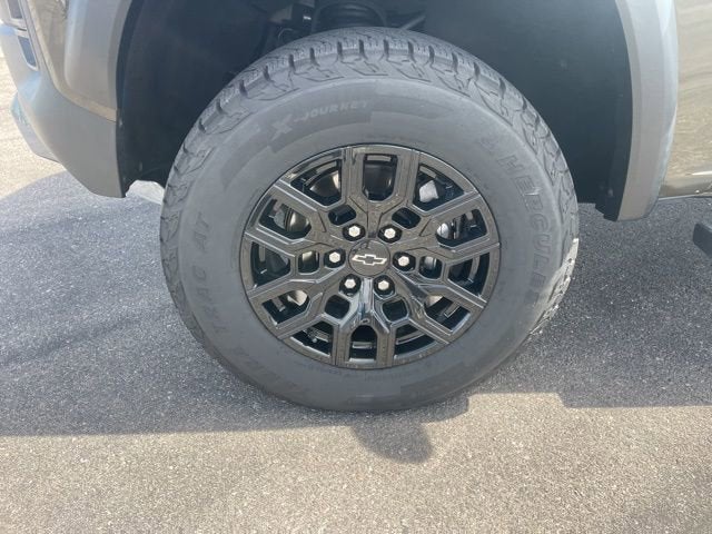 2023 Chevrolet Colorado 4WD Crew Cab Short Box Trail Boss