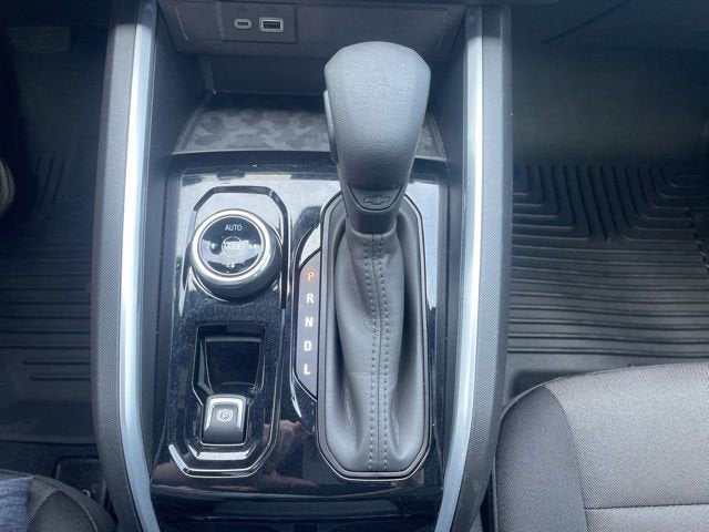 2023 Chevrolet Colorado 4WD Crew Cab Short Box Trail Boss