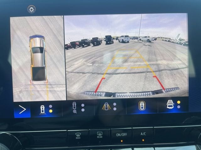 2023 Chevrolet Colorado 4WD Crew Cab Short Box Trail Boss