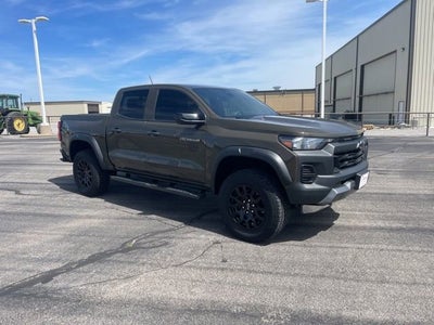 2023 Chevrolet Colorado 4WD Crew Cab Short Box Trail Boss