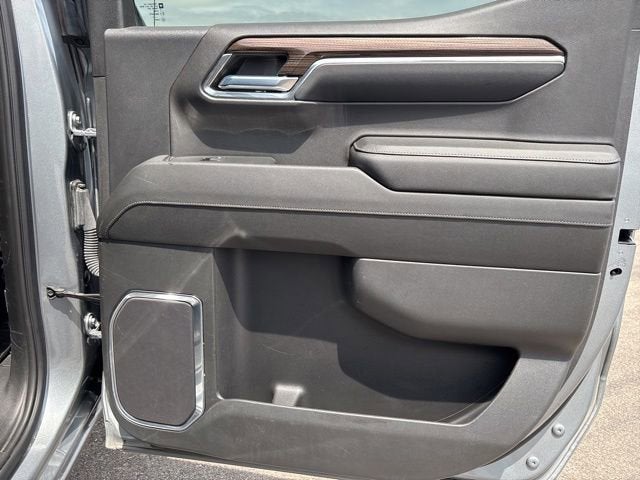 2023 Chevrolet Silverado 1500 4WD Crew Cab Short Bed RST