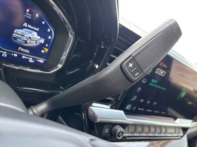 2023 Chevrolet Silverado 1500 4WD Crew Cab Short Bed RST