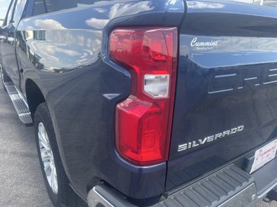 2022 Chevrolet Silverado 1500 4WD Crew Cab Short Bed LTZ
