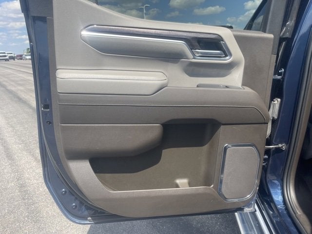 2022 Chevrolet Silverado 1500 4WD Crew Cab Short Bed LTZ