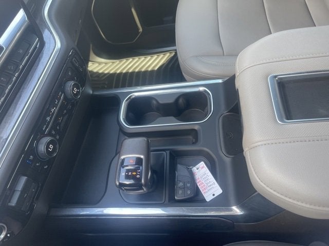 2022 Chevrolet Silverado 1500 4WD Crew Cab Short Bed LTZ