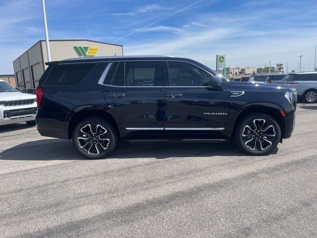 2023 GMC Yukon 4WD SLT