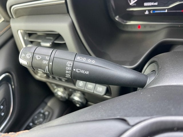 2023 GMC Yukon 4WD AT4