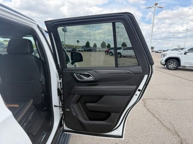2024 GMC Yukon 4WD AT4