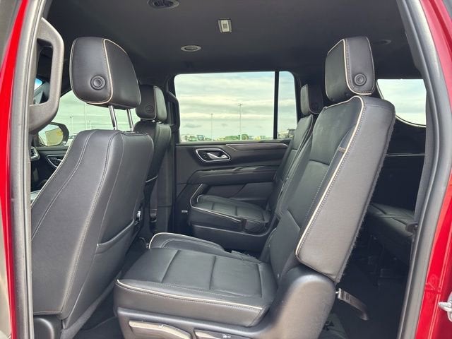 2022 GMC Yukon XL 4WD SLT