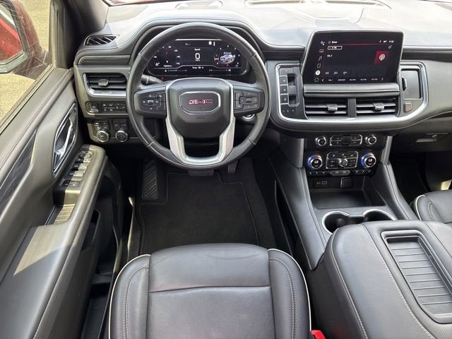 2022 GMC Yukon XL 4WD SLT